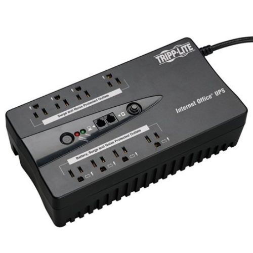 UPS Tripp Lite – 600VA/300W – 8 Contactos – En espera – AVR – INTERNET600U